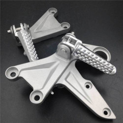 SCĂRITE CU BAZĂ PENTRU HONDA CBR 1000RR 2008-2014 SCĂRITE CU BAZĂ PENTRU HONDA CBR 1000RR 2008-2014
