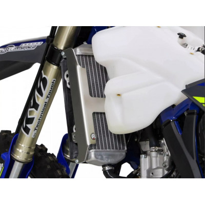 Protecii pentru radiator AXP RACING RADIATOR BRACE SHERCO 24- BK Protecii pentru radiator AXP RACING RADIATOR BRACE SHERCO 24- BK