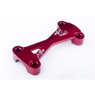 Clemă pentru ghidon KITE UPPER BAR CLAMP 28 Red Clemă pentru ghidon KITE UPPER BAR CLAMP 28 Red