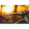 Ghidon de bicicletă BURGTEC Ride Wide Enduro Alloy Handlebar 35mm 15mm Ghidon de bicicletă BURGTEC Ride Wide Enduro Alloy Handlebar 35mm 15mm thumb