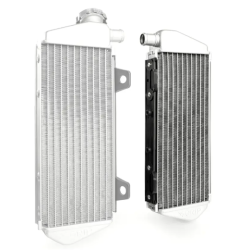Radiator stâng X-GRIP KTM SX/SX-F 23-26, EXC/EXC-F 24-26; Husqvarna 23-26; Gas Gas 24-26