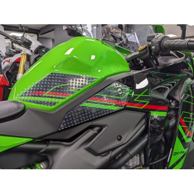Protector pentru rezervor R&G RACING Eazi-Grip Evo Tank Traction Pads Set - Clear Kawasaki ZX-4RR 23-25 Protector pentru rezervor R&G RACING Eazi-Grip Evo Tank Traction Pads Set - Clear Kawasaki ZX-4RR 23-25