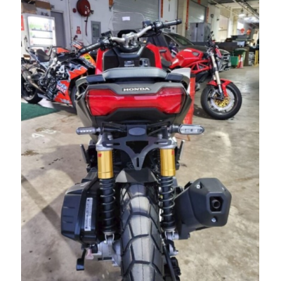 Suport pentru număr R&G RACING Licence Plate Holder Honda ADV150 '21- Suport pentru număr R&G RACING Licence Plate Holder Honda ADV150 '21-