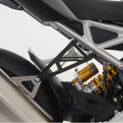 Suport pentru generația R&G RACING Exhaust hangers silver - Triumph Speed Triple 1200 RS/RR