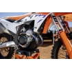 Linia de Evoluție Akrapovic KTM SX-F450 23-26; Husqvarna FC450 23-26; Gas Gas MC450 24-25 Linia de Evoluție Akrapovic KTM SX-F450 23-26; Husqvarna FC450 23-26; Gas Gas MC450 24-25 thumb