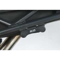 Placa R&G RACING Rear Footrest Blanking Plate Negru Triumph Daytona 675 06-16 / R 11-12 Placa R&G RACING Rear Footrest Blanking Plate Negru Triumph Daytona 675 06-16 / R 11-12