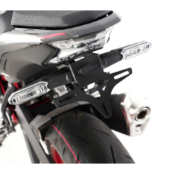SUPORT PENTRU NUMĂR R&G RACING KAWASAKI Z900 17- 24 & ZH2 20 - 24 SUPORT PENTRU NUMĂR R&G RACING KAWASAKI Z900 17- 24 & ZH2 20 - 24