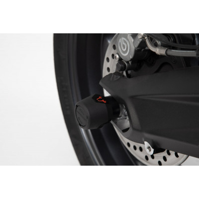 Set cras paduri spate SW-MOTECH REAR AXLE SLIDER SET DAYTONA 675