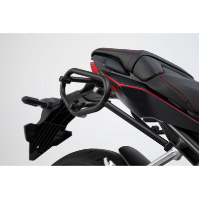 Suport lateral pentru valiza SW-MOTECH SLC CARRIER RIGHT CB 650 R
