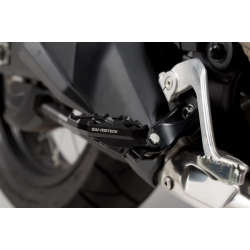 Scarite moto SW-MOTECH FOOTREST EXTENSION CRF 1000 L ABS Scarite moto SW-MOTECH FOOTREST EXTENSION CRF 1000 L ABS