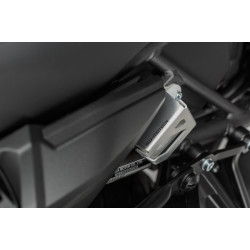 Protectie rezervor lichid de frana SW-MOTECH BRAKE RESERVOIR GUARD Protectie rezervor lichid de frana SW-MOTECH BRAKE RESERVOIR GUARD