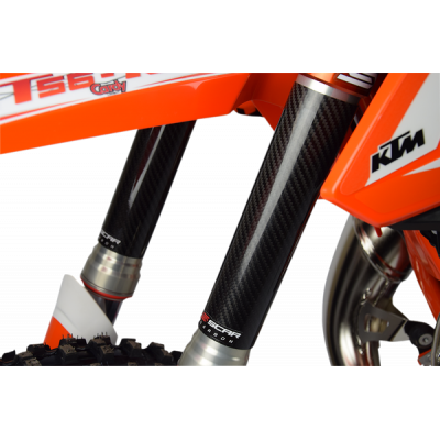 Protectii furca din carbon SCAR 220X45mm