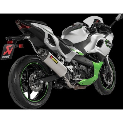 Tobă SLIP-ON LINE titan cu capac din carbon AKRAPOVIC S-K4SO9-HRT