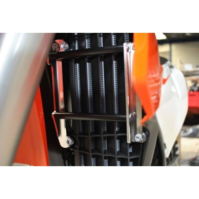 Suport radiator HVA TC/FC 18 AXP RACING AX1449 Suport radiator HVA TC/FC 18 AXP RACING AX1449