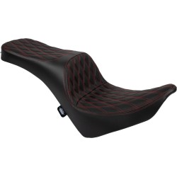 Șa freedom - vinil - cusătură dublă romboidală roșie DRAG SPECIALTIES 4719D