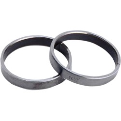 Set bucșe metalice pentru glisor furcă 43MM superior KYB 110044300902 Set bucșe metalice pentru glisor furcă 43MM superior KYB 110044300902