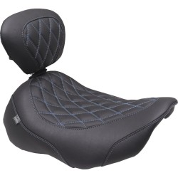 Șa largă Tripper - Solo - maro închis/cu cusături albastru deschis MUSTANG SEATS 89503SB Șa largă Tripper - Solo - maro închis/cu cusături albastru deschis MUSTANG SEATS 89503SB