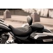 Șa lată tripper solo cu spătar reglabil pentru șofer MUSTANG SEATS 79725 Șa lată tripper solo cu spătar reglabil pentru șofer MUSTANG SEATS 79725 thumb