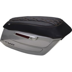 Capac de lux pentru capacul cutiei - negru cu cusătură portocalie mandarină - FLH/FLT '23-'25 MUSTANG SEATS 88470MO Capac de lux pentru capacul cutiei - negru cu cusătură portocalie mandarină - FLH/FLT '23-'25 MUSTANG SEATS 88470MO