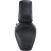 Șa dintr-o bucată 2-up simplă cu capse și conchos MUSTANG SEATS 75302 Șa dintr-o bucată 2-up simplă cu capse și conchos MUSTANG SEATS 75302 thumb