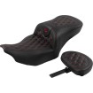 Șa RoadSofa - cu spătar - carbon - cusătură roșie SADDLEMEN 823-07-206B4 Șa RoadSofa - cu spătar - carbon - cusătură roșie SADDLEMEN 823-07-206B4 thumb