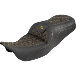 Șa RoadSofa Tri Gripper - gamă standard - cusătură aurie - fără spătar SADDLEMEN 808-07B-21007 Șa RoadSofa Tri Gripper - gamă standard - cusătură aurie - fără spătar SADDLEMEN 808-07B-21007