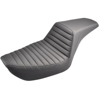 Șa dublă STEP UP FRONTREAR SADDLEHYDESADDLEGEL neagră SADDLEMEN 896-04-171 Șa dublă STEP UP FRONTREAR SADDLEHYDESADDLEGEL neagră SADDLEMEN 896-04-171