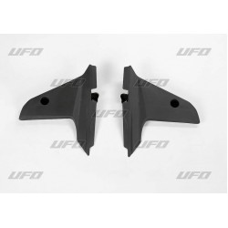 Capace inferioare radiator HUSQVARNA WR/CR/TC/TE negre UFO PLAST HU03335#001 Capace inferioare radiator HUSQVARNA WR/CR/TC/TE negre UFO PLAST HU03335#001