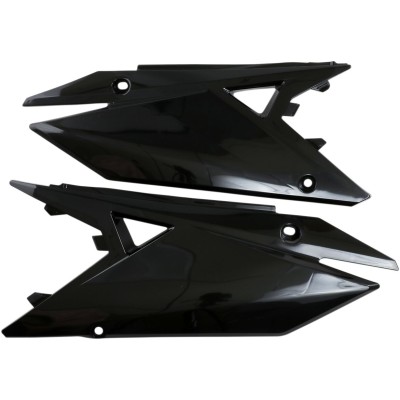 Panouri laterale SUZUKI negre UFO PLAST SU04942#001 Panouri laterale SUZUKI negre UFO PLAST SU04942#001
