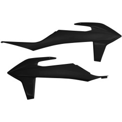 Capace radiator black UFO PLAST KT04092#001 Capace radiator black UFO PLAST KT04092#001