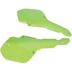 Panouri laterale KAWASAKI KX125/250/500 KX-GREEN UFO PLAST KA02704#026 Panouri laterale KAWASAKI KX125/250/500 KX-GREEN UFO PLAST KA02704#026