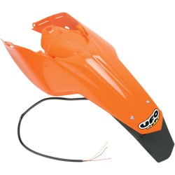 Aripă spate enduro cu panouri laterale și lumină LED KTM SX/SX-F/EXC portocaliu UFO PLAST KT03097#127 Aripă spate enduro cu panouri laterale și lumină LED KTM SX/SX-F/EXC portocaliu UFO PLAST KT03097#127
