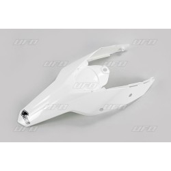 Aripă spate cu panouri laterale KTM EXC alb UFO PLAST KT04021#047 Aripă spate cu panouri laterale KTM EXC alb UFO PLAST KT04021#047